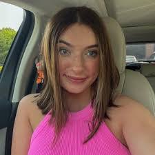 Brianna Starnes's Instagram, Twitter & Facebook