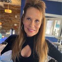 Sean Lohse's Instagram, Twitter & Facebook