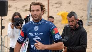 Each season, the top 20 men in the rankings automatically qualify for the next year's championship tour. Frederico Morais Estou Muito Feliz Mas Isto Ainda Nao Acabou Surf Jornal Record
