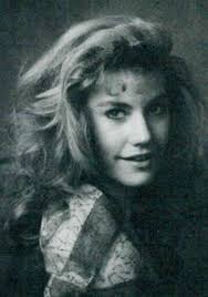 Please pray for the happy repose of the soul of Dani Reed Engel '89 who  passed away