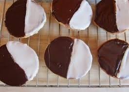 Black And White Bagel Flavor Whole Wheat Black And White Cookies Recipe Black White Cookies Lox Bagels Buttery Shortbread Cookies