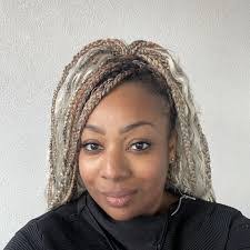 Rosie Burke's Instagram, Twitter & Facebook