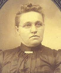 Tomlin Family History: Last Name Origin & Meaning