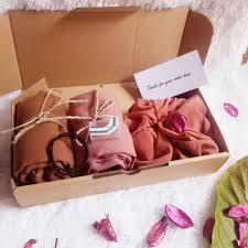 Perkataan yang baik adalah sedekah. | ‎ hadits pendek dan mudah dihapal. Jual Hampers Hijab Kado Cewek Lengkap Murah Terbaru Juli 2021 Blibli
