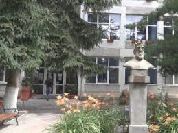 Ultima Ora Local O Eleva De Clasa A Xii A De La Liceul Din Gura Humorului Este Suspecta De Noul Coronavirus Monitorul De Suceava Marţi 9 Iunie 2020