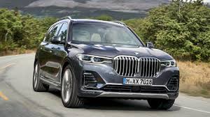 Bmw x1 è l'auto che stravolge le regole dei suv, concentrando in meno di 4 metri e mezzo di lunghezza il comfort di una berlina di lusso e la versatilità di un vero fuoristrada. Neuer Bmw X7 Testfahrt Durch Amerika Im Riesen Suv Auto Test Bild De