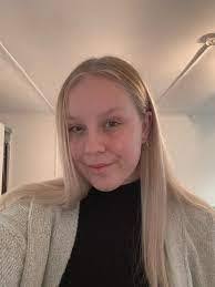 Amelia Matlock's Instagram, Twitter & Facebook