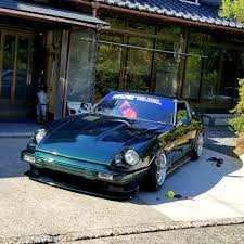 おはよーございます 乗りたいけど仕事ですww s130z 130z s130 z l20 ぶんまわし アライメント 結構 ずれてた 笑 怒流血影 怒流血影関西支部 ボルボ 旧車 街道レーサー
