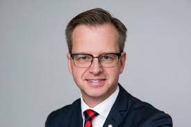 He has been member of the riksdag since 2002, representing stockholm county, and was leader of the social democrats in the riksdag from 2012 to 2014. Mikael Damberg A Vitamin Injection For Swedish Export Scan Magazine