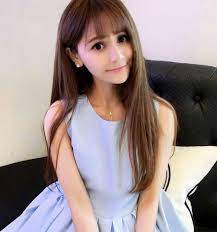 Cute Korean Straight Hairstyles For Girls Korean Hairstyle Korean Straight Hairstyles Straight Hairstyles