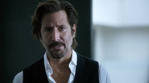 video) MacGyver 5.06…Russ has….er, had?…a girlfriend