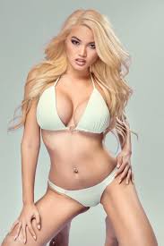 Jannie Phan - Free sexy pics, galleries & more at Babepedia