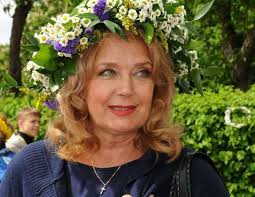 С 1976 по 1993 годы ирина была замужем за актёром александром абдуловым. Biografiya I Lichnaya Zhizn Aktrisy Iriny Alferovoj