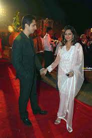 Siddharth and roshni ' s fans. Roshni And Siddharth Honeymoon Drone Fest