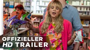 One of them, played by adam brody, saunters over to her with, he tells himself, the best of intentions. Promising Young Woman Wessels Filmkritik Com