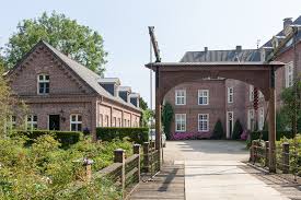 From wikimedia commons, the free media repository. Haus Hardenberg Isselburg Wikipedia