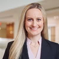 Hillary Stark's Instagram, Twitter & Facebook