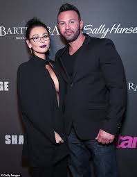 The two have been married for nearly three years. Jenni Jwoww Farley Claims Husband Roger Mathews Filmed Her Without Her Consent Daily Mail Online