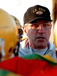 MOORE: Mike Pettine Sr. was a one-of-a-kind coach