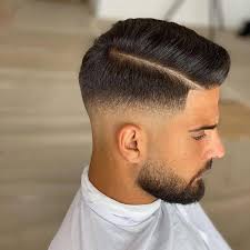 Estos cortes modernos para hombres ofrecen muchas variedades en cuanto a la forma de llevar el pelo, ya que en la parte superior de la cabeza pueden. 22 Best Mid Fade Haircuts For Men 2021 Trends