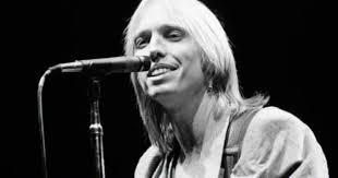 It was a 3hr solo gig, for a light up night. While I was asked to do all  Christmas music... I snuck in some Tom Petty. I ended the night with  "Alright