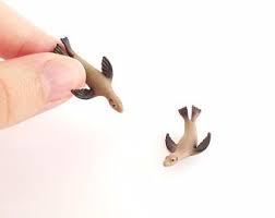 Miniature Animal Figurines And Faux Terrariums By Becausemydreams In 2020 Animal Figurines Miniature Animals Miniatures