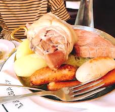 4 Adresses Ou Manger Une Bonne Choucroute A Paris Oopsie Blog