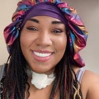 Thomasina Longshore's Instagram, Twitter & Facebook