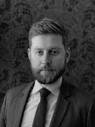 Eric Wach's Instagram, Twitter & Facebook