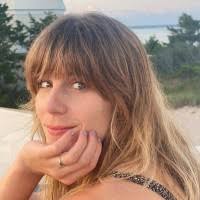 500+ Profile mit dem Suchbegriff „Cozine“