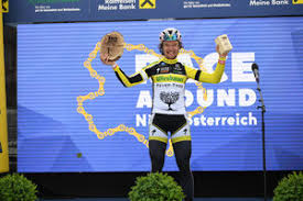 In one day, he rode 1,026.21 kilometers; Weltbester Ultra Radfahrer Christoph Strasser Kront Sich In Rekordzeit Zum Ran Sieger