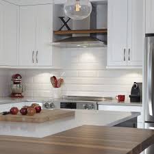 Armoires De Cuisine Bois Merisier Laque Quartz Simard Cuisine Et Salle De Bains Home Kitchens White Modern Kitchen Kitchen Design