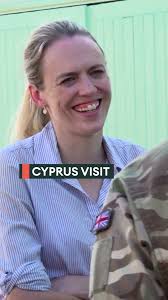 Watch the dramatic moment a 20ft wave throws man from a yacht. A US Coast  Guard rescue swimmer managed to save the man, who only suffered minor  injuries. The rescue was Aviation