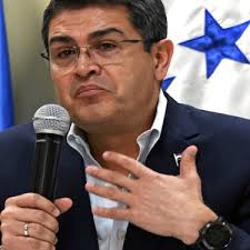 Honduran leader asked to respect media as he begins second term