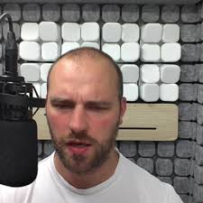 Behind the Hörbuch zu "Chroniken...