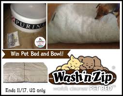 The wash 'n zip is essentially a pad that is folded in half (smaller beds are folded twice) and then zipped around the edges. Dogproblems Win Wash N Zip Pet Bed And Purina Bowl Us Only Ends 11 17 Mom Does Reviews