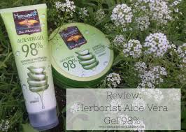 Fyi, tipe kulit aku normal to dry. Ratnasari Pevensie S Review Herborist Aloe Vera Gel 98
