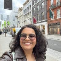 Nitya Pariti's Instagram, Twitter & Facebook