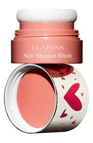 Clarins Skin Illusion Mineral Plant Extracts Loose Powder Foundation This Easy To Use Mineral Enriched Powder Casts A Soft Radiant Glow While Caring For Your Complexion With P Best Makeup Products Blusher Makeup Makeup Reviews