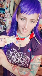 Friendly reminder that while Cassidy doesn’t have an officially stated age,  she is definitely implied to be a teenager/close to Sean’s age; from the  trophy/achievement you get for picking up her ...