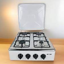 طباخ 4 عيون مع قاعدة طباخ غاز اربع عيون جسم معدني بالكامل غطاء مقاوم للغبار يحتوي على قاعدة أبعاد الغلاف: 55 * 50 * 21 سم أبعاد الجهاز: 80 * 50 *