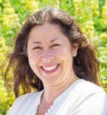 Berta Contreras será la nueva gerente Técnico de Cermaq Chile ▶️▶️  http://www.aqua.cl/2019/11/13/berta-contreras -sera-la-nueva-gerente-tecnico-de-cermaq-chile/