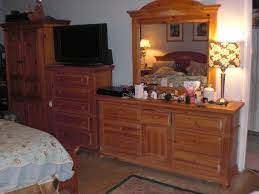 Buy discount king bedroom sets at a rooms to go outlet store near you. Alan World For Sale Used Bedroom Set Marks Clutter Broyhill Furniture Ideas Wide Sales Global Team Camping Flyer Business Catalog New Wholesale Toyota Apppie Org