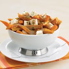Poutine Aux Patates Sucrees Metro Recipe Holiday Eating Poutine Sweet Potato