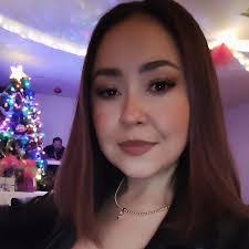 Miranda Viera's Instagram, Twitter & Facebook