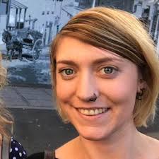 Julia Smart (@juliagsmart)