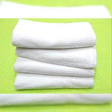 Basically anything that can move water from your body to itself is, by definition, a towel. Mps Cotton Cool Micro Soft Terry Cotton 550 Gsm Bath Towel Standard Size 60x30 Inch White Pack Of 4 Amazon In Home Kitchen
