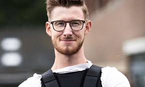 New research identifies the strengths and weaknesses of super material