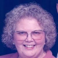 Carrie Mackey's Instagram, Twitter & Facebook