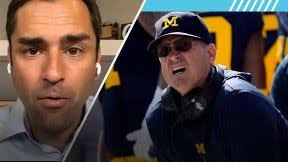 KK Arnold powers through the paint for UConn bucket